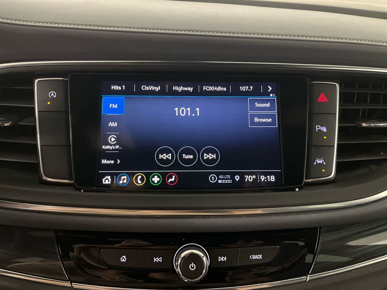 2024 Buick Enclave Essence