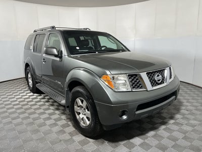 2005 Nissan Pathfinder SE Off Road