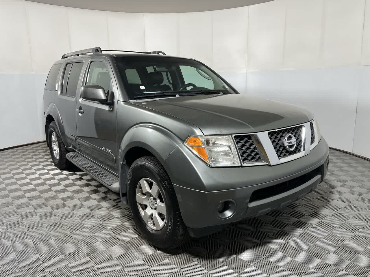 2005 Nissan Pathfinder SE Off Road