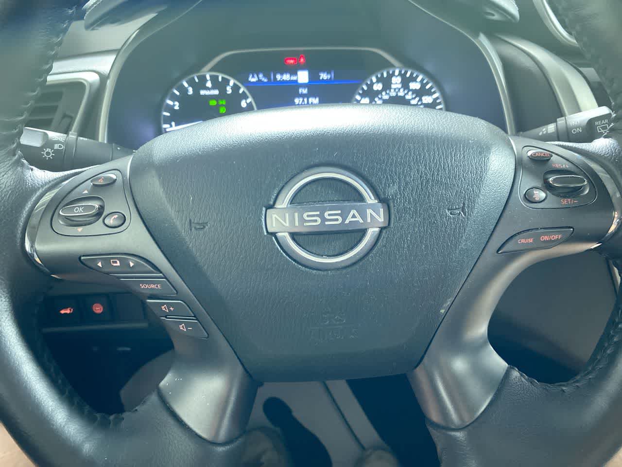 2023 Nissan Murano SL