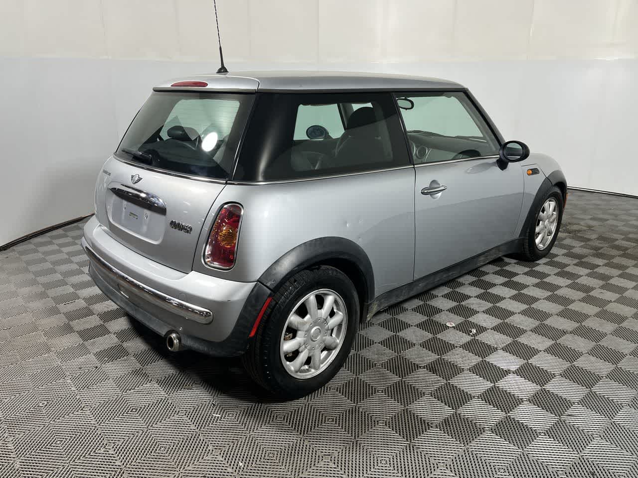 2004 MINI Hardtop 2dr Cpe