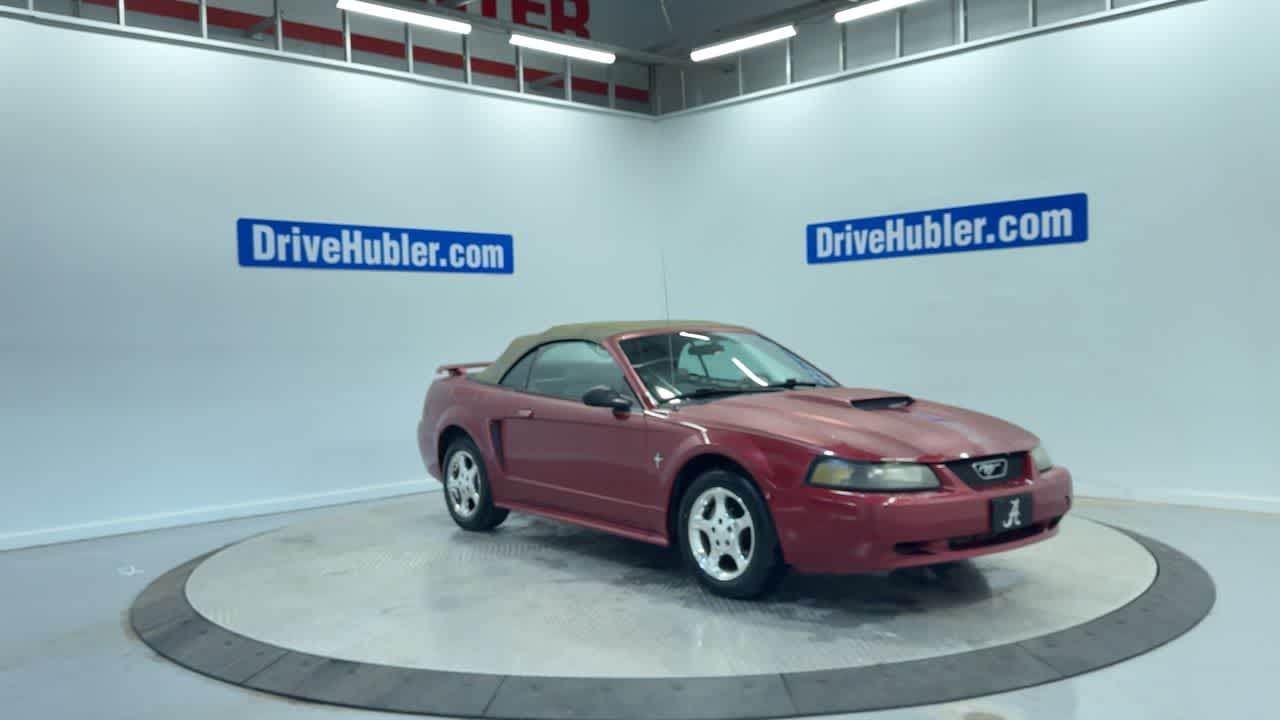 2003 Ford Mustang Deluxe