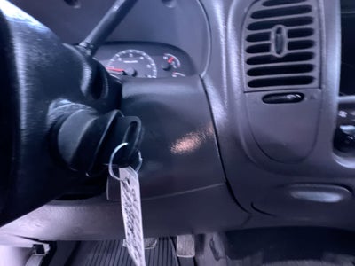 2000 Ford F-150 Work Series XL