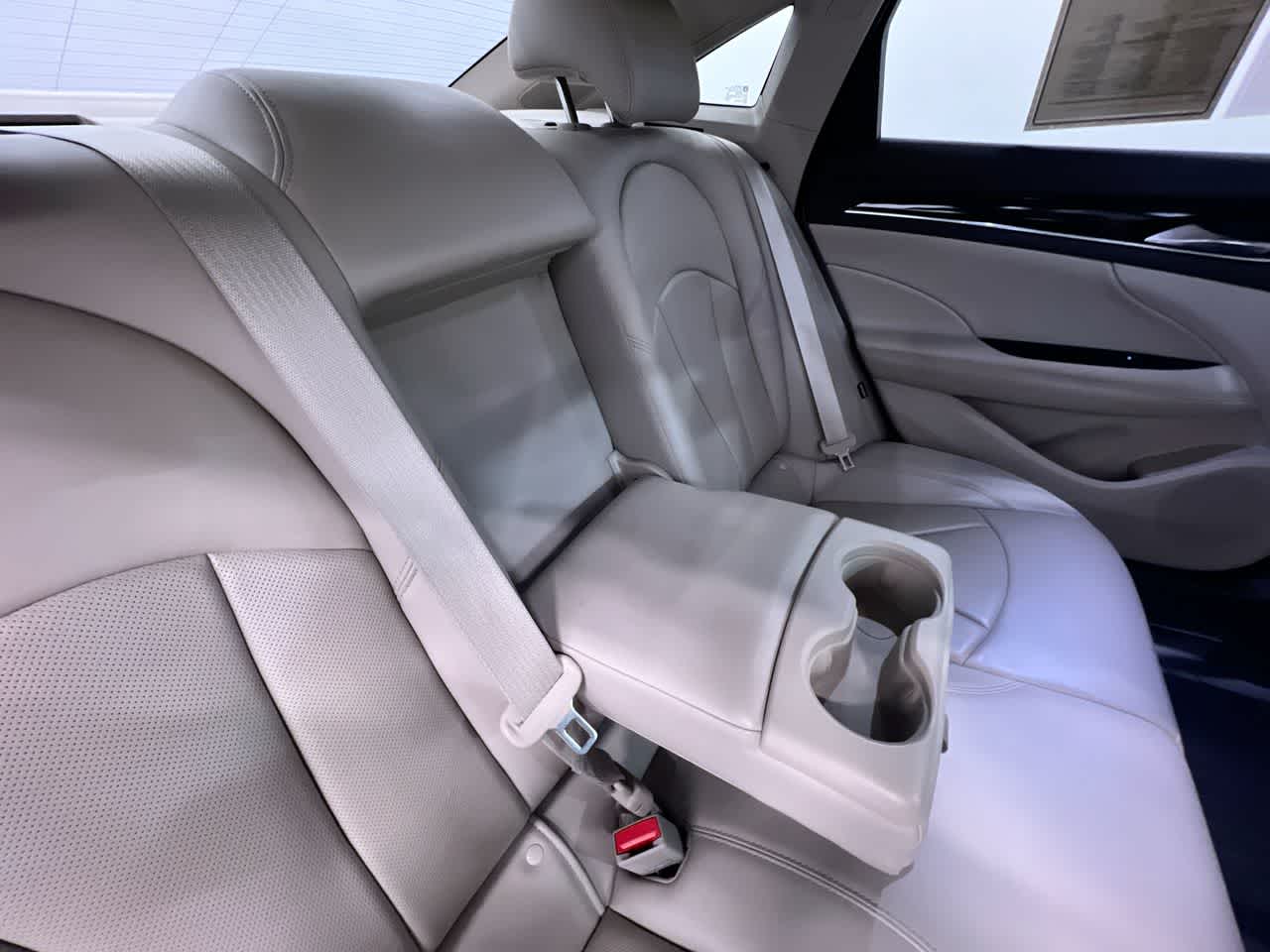 2018 Buick LaCrosse Essence