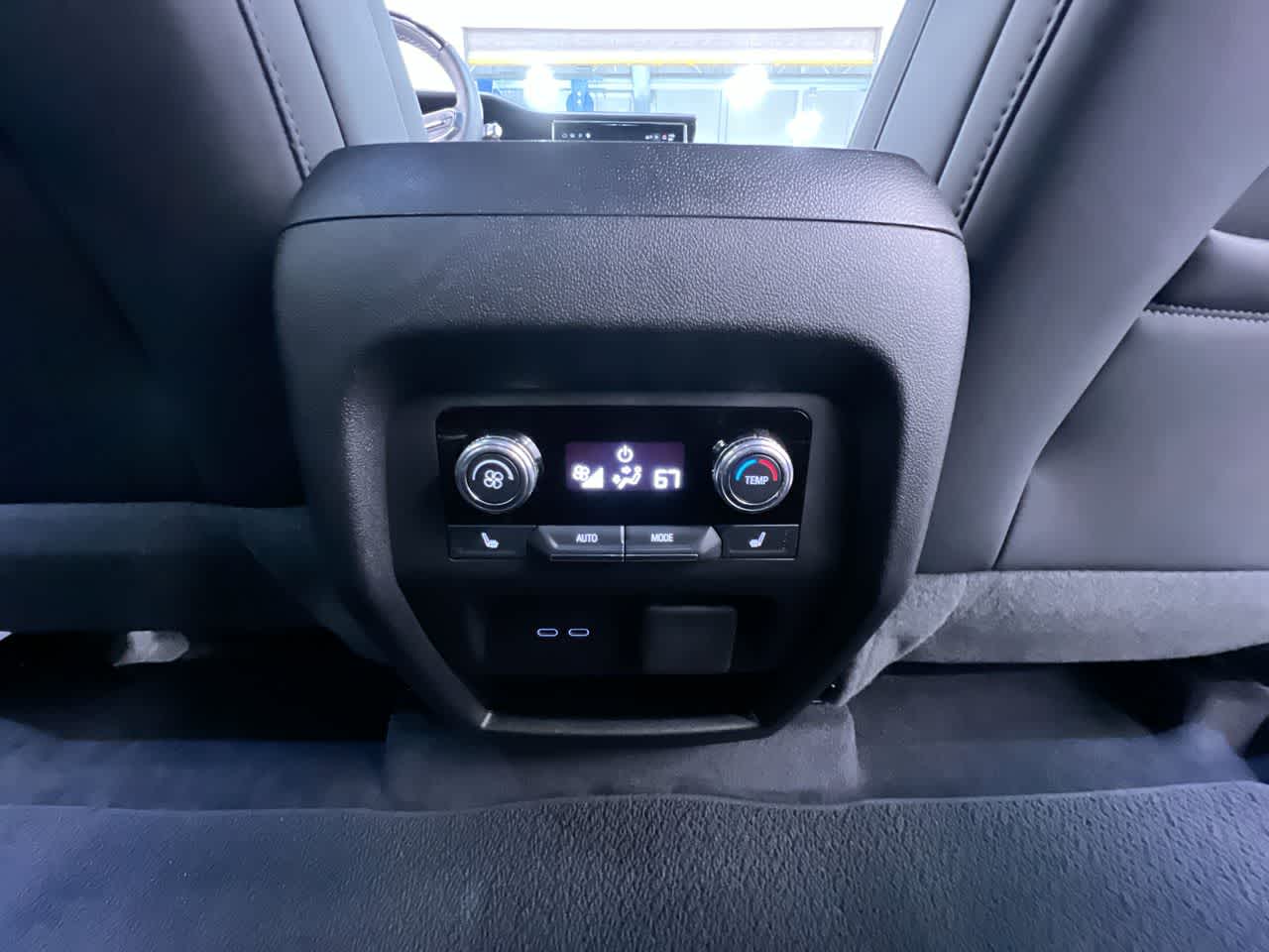2025 GMC Acadia FWD Denali