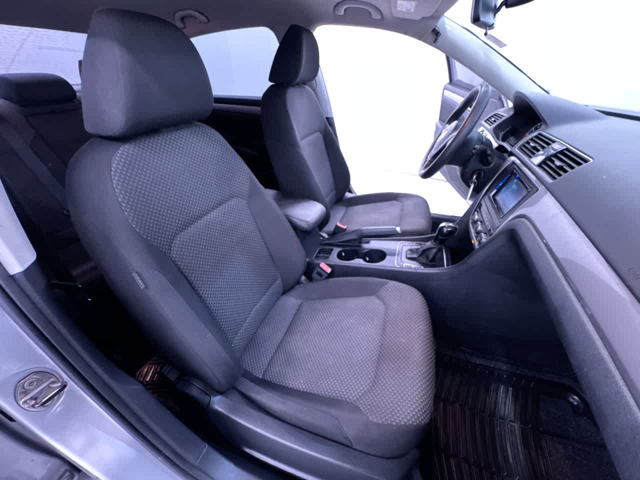 2012 Volkswagen Passat S