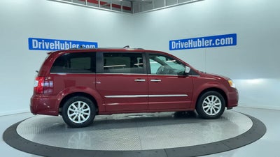 2015 Chrysler Town & Country Limited Platinum