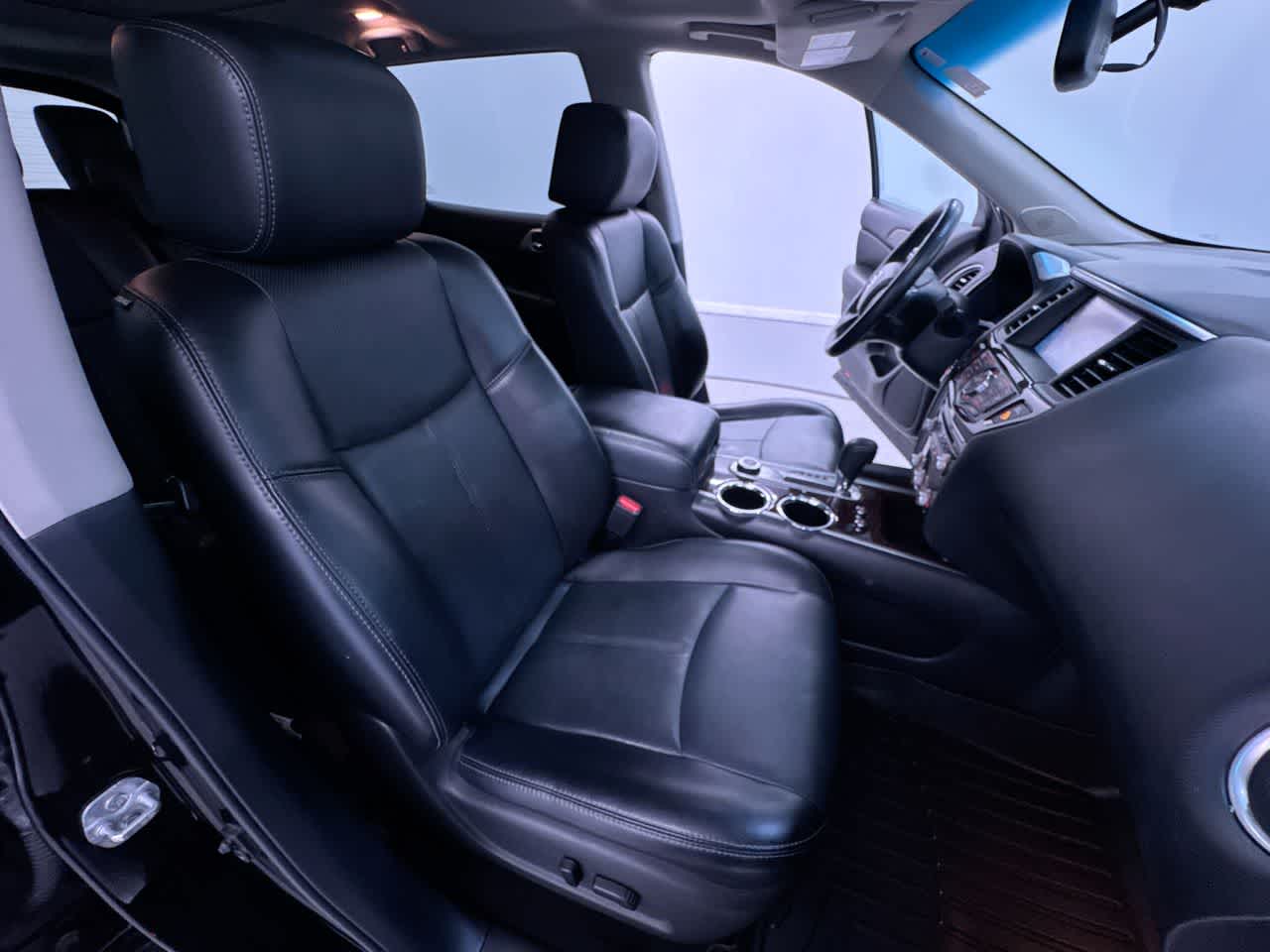 2014 Nissan Pathfinder Platinum