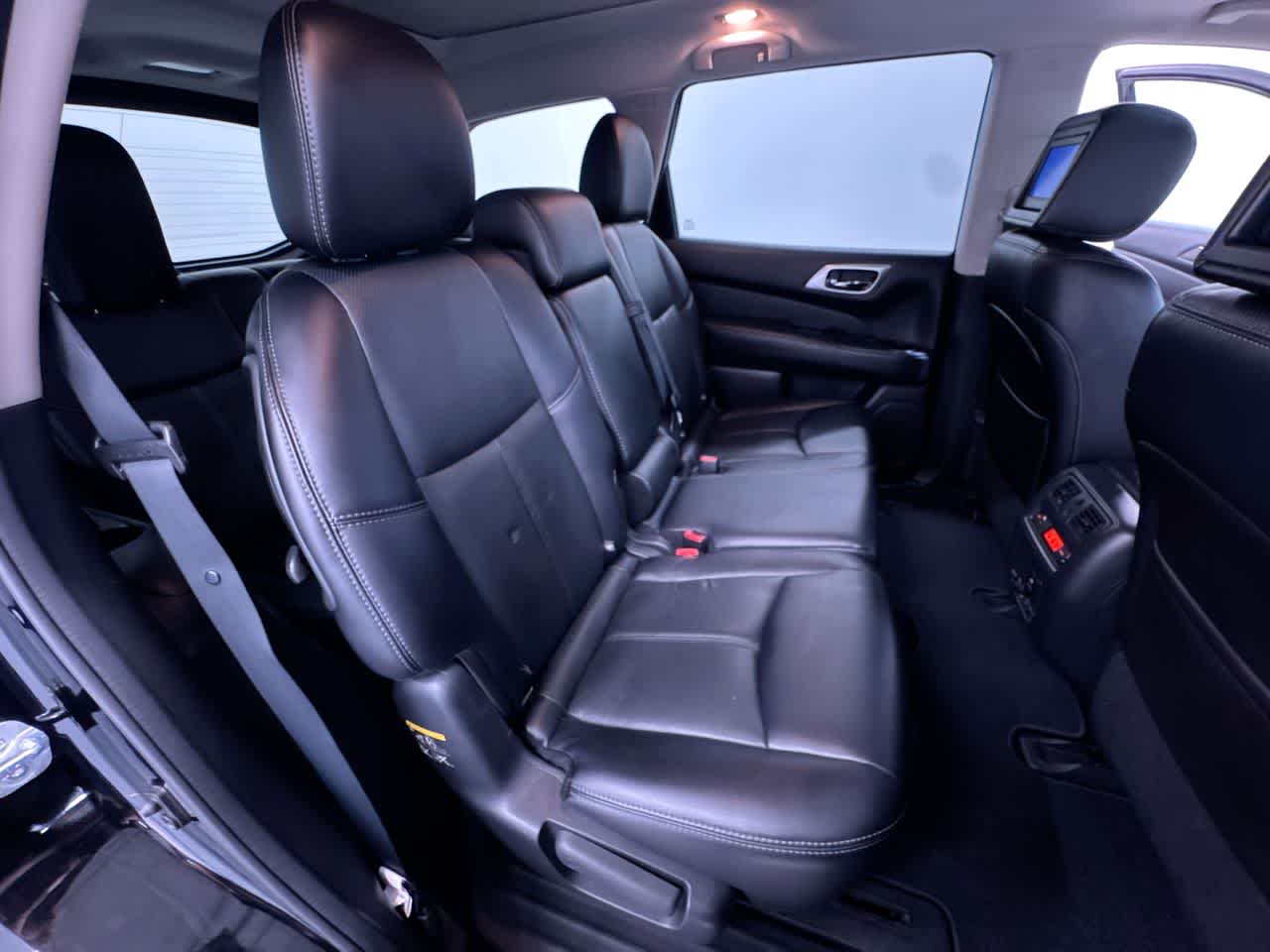 2014 Nissan Pathfinder Platinum
