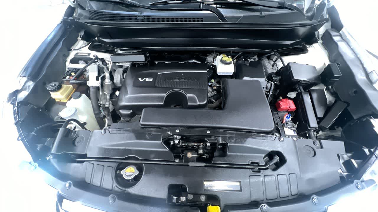 2018 Nissan Pathfinder SV