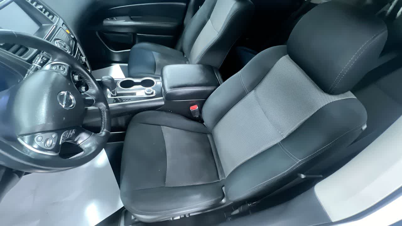 2018 Nissan Pathfinder SV