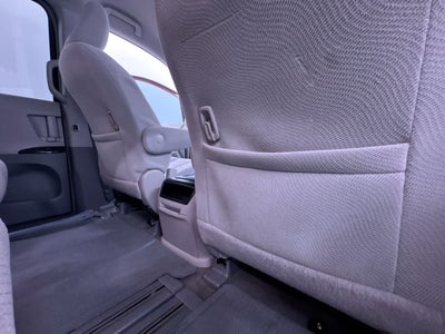 2014 Toyota Sienna LE
