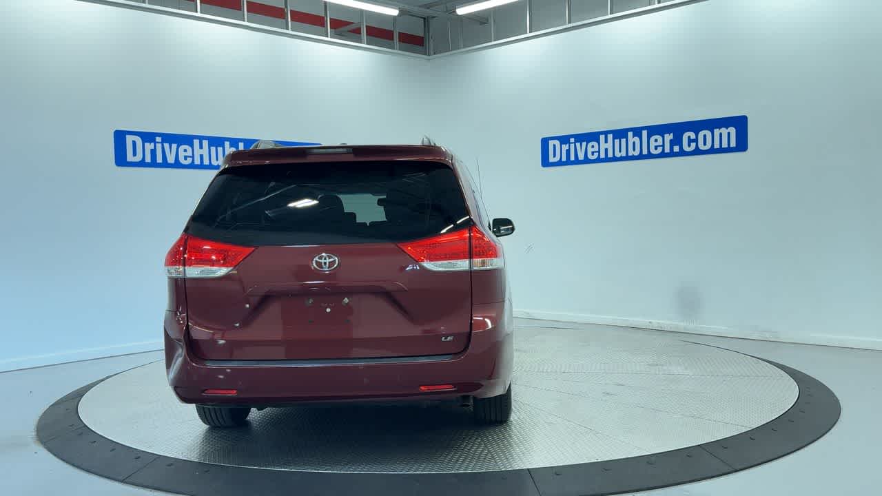 2014 Toyota Sienna LE