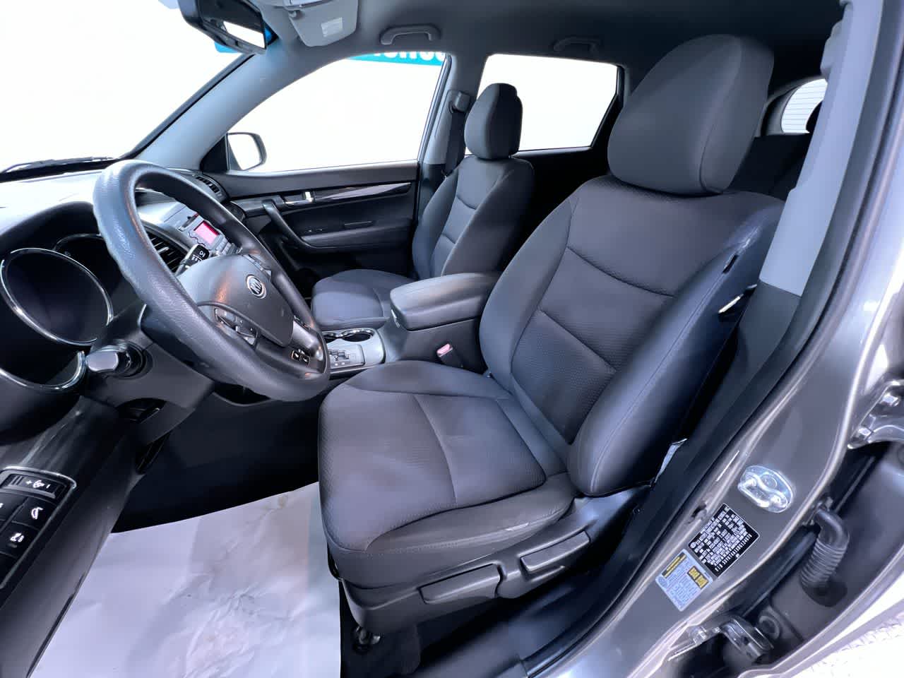 2011 Kia Sorento LX