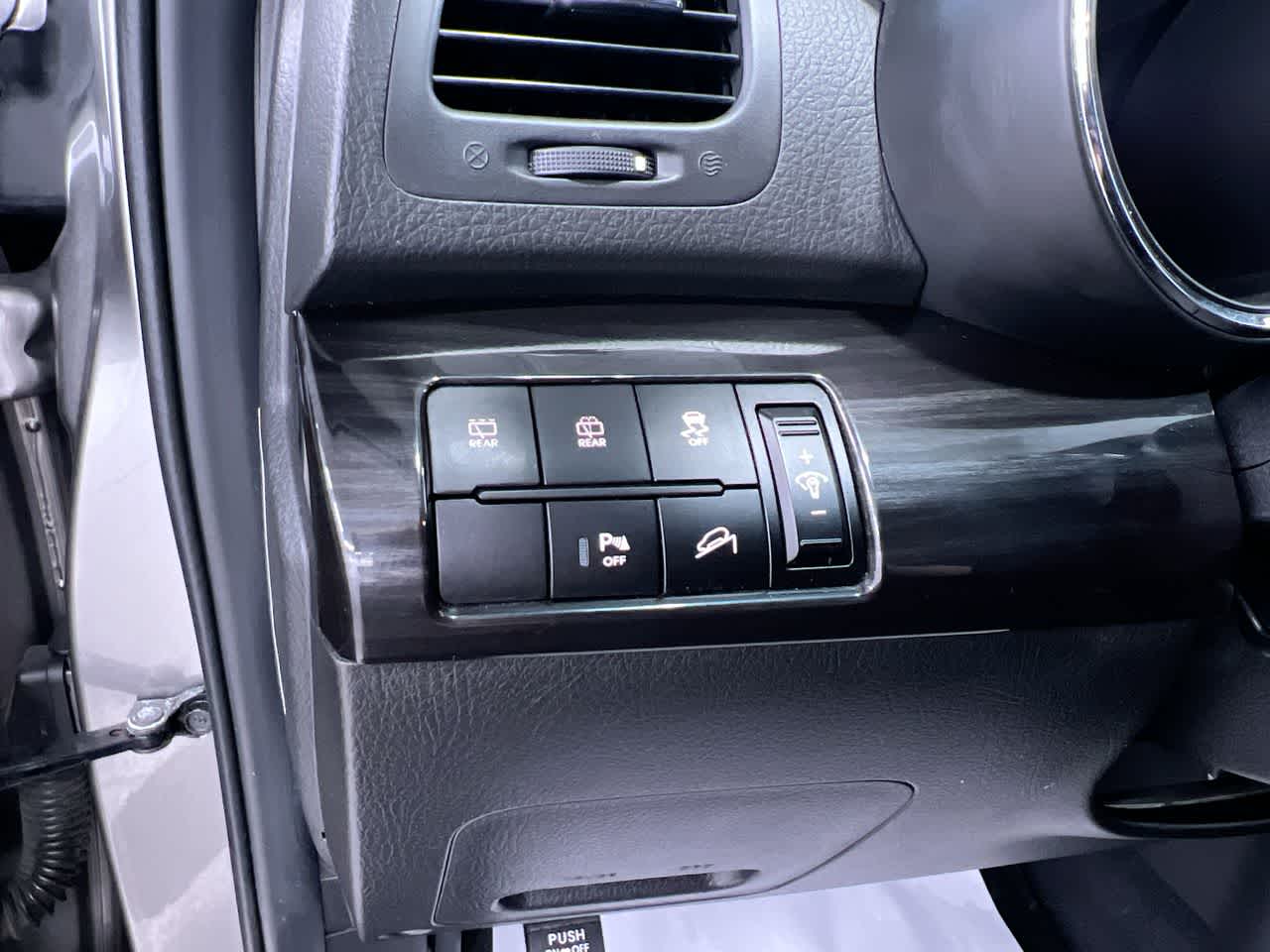 2011 Kia Sorento LX