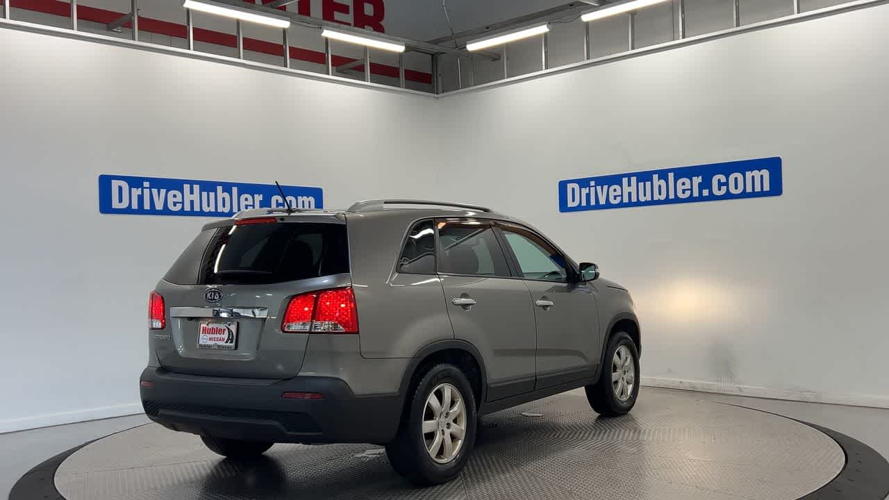 2011 Kia Sorento LX