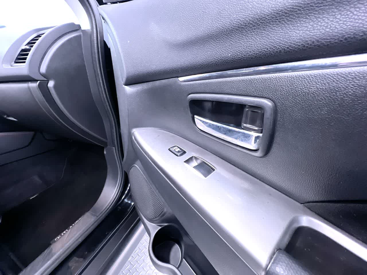 2019 Mitsubishi Outlander Sport SP 2.0