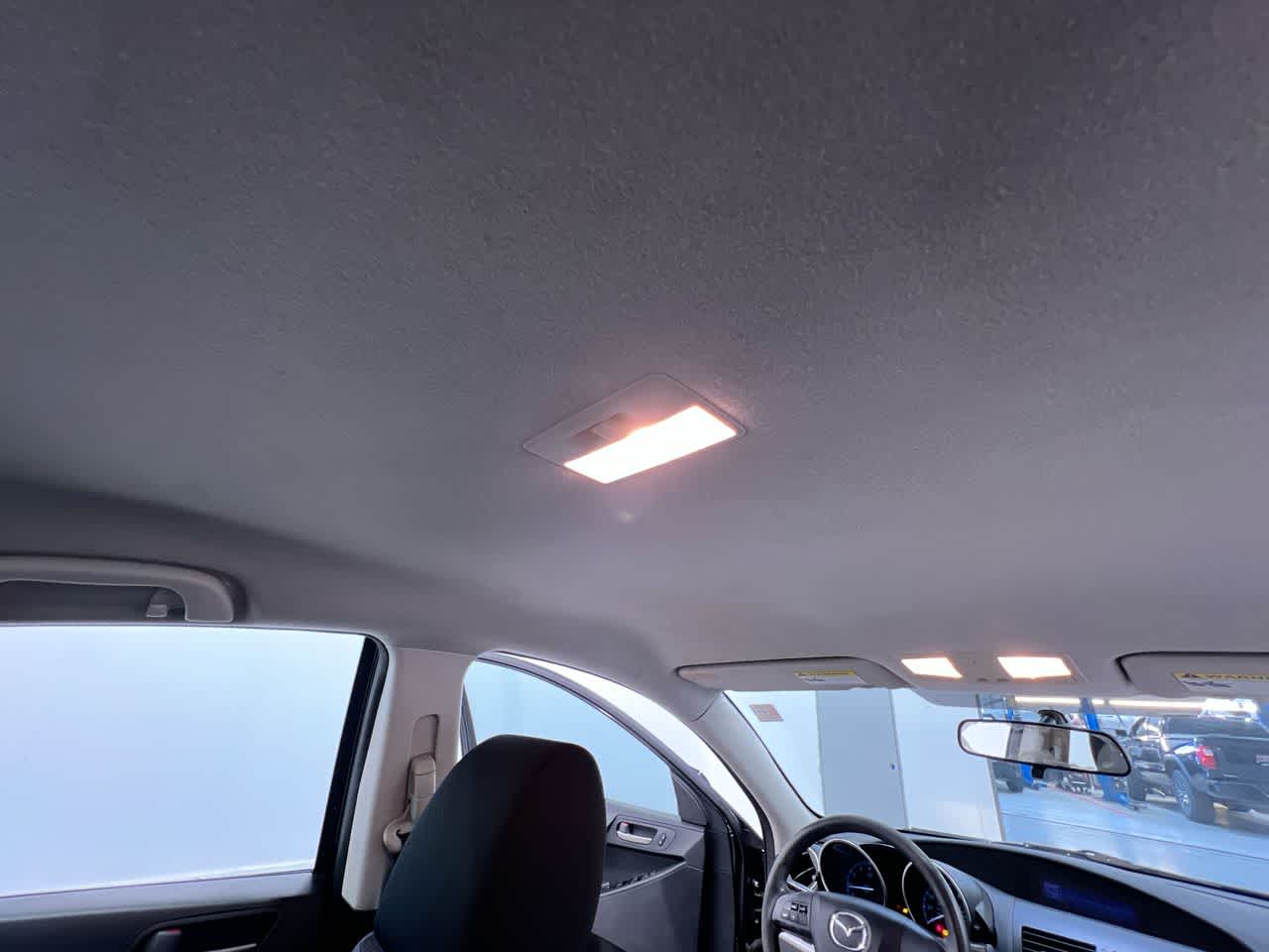 2012 Mazda Mazda3 i Sport