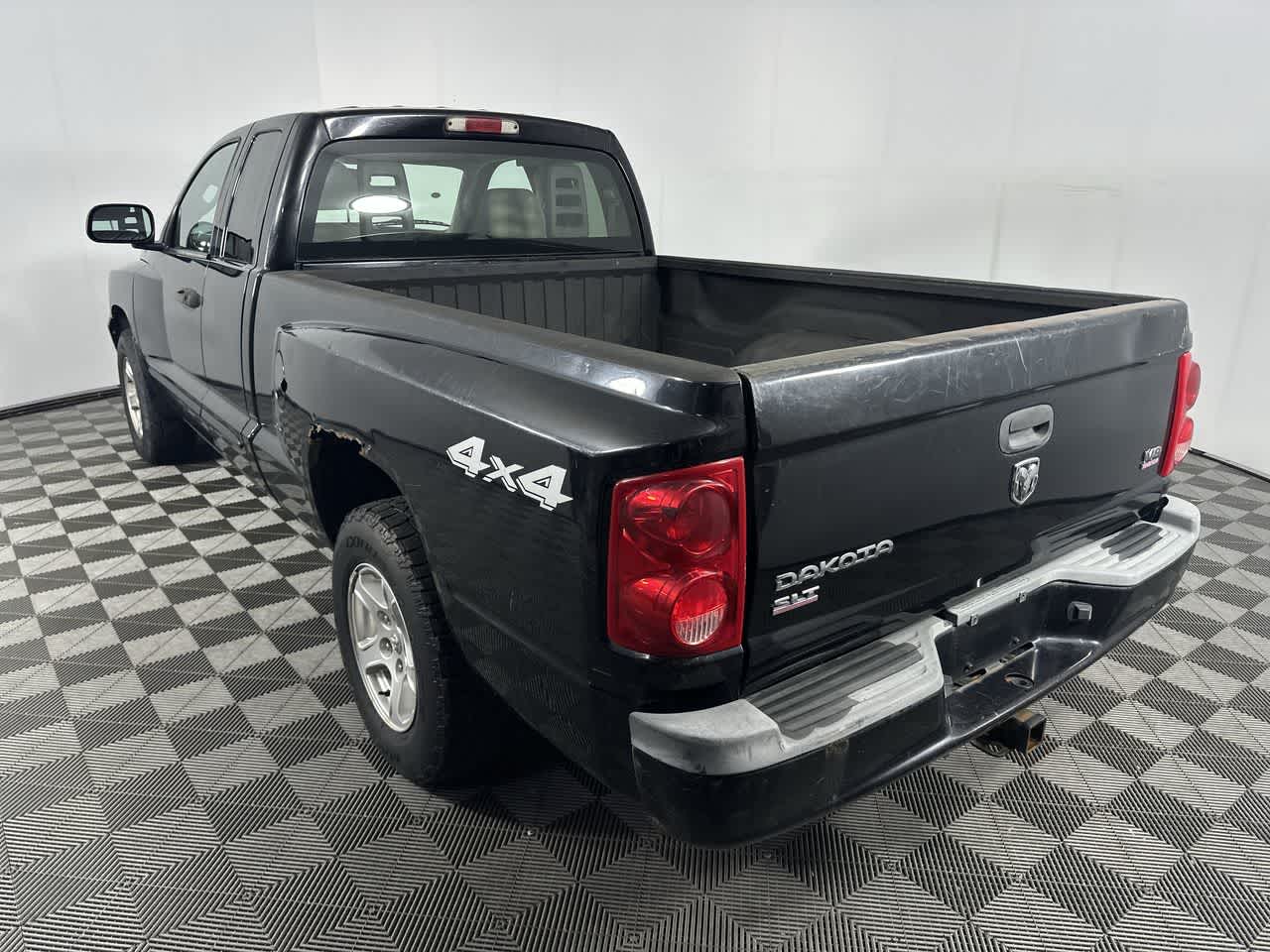 2005 Dodge Dakota SLT