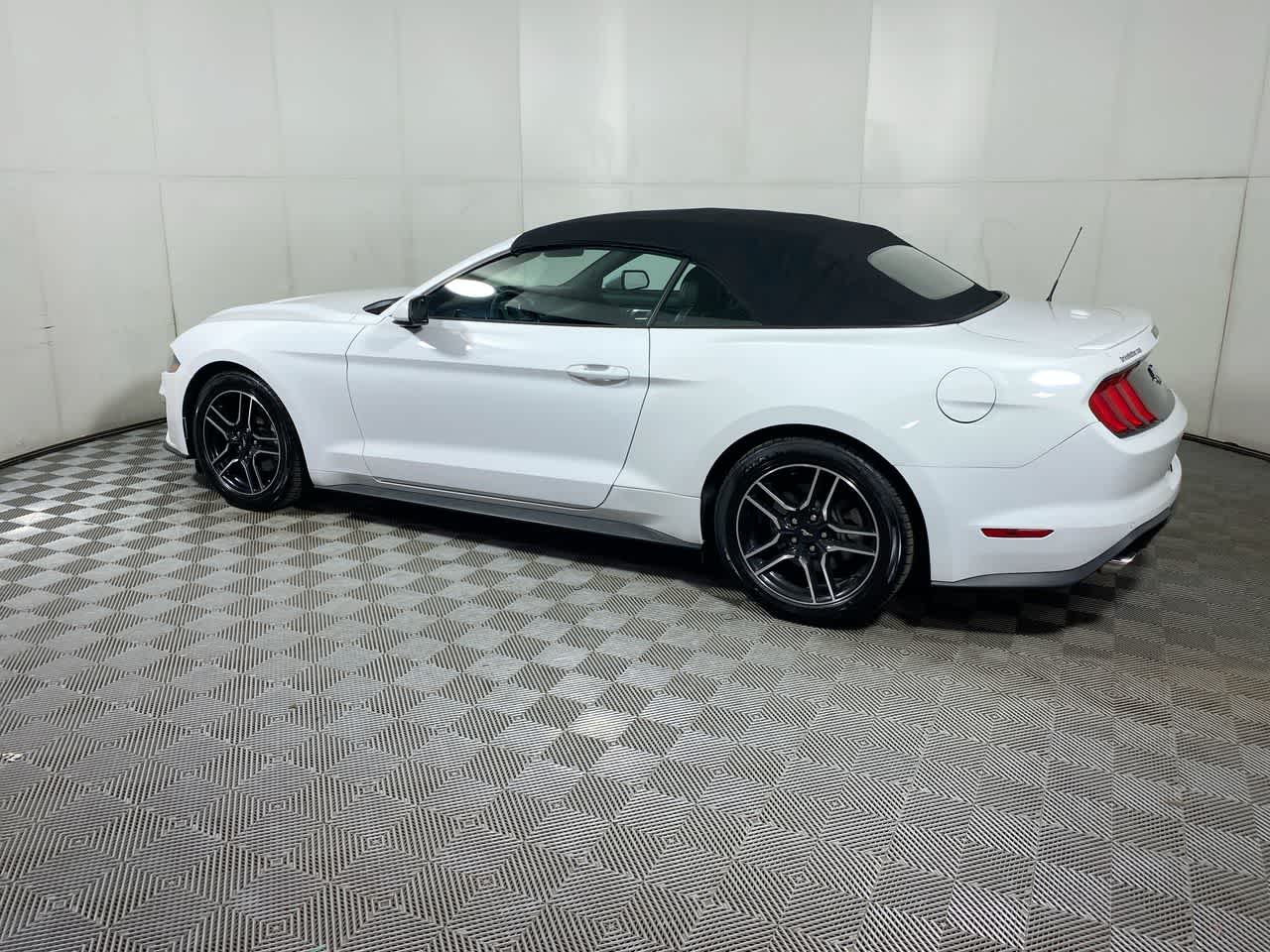 2023 Ford Mustang EcoBoost Premium