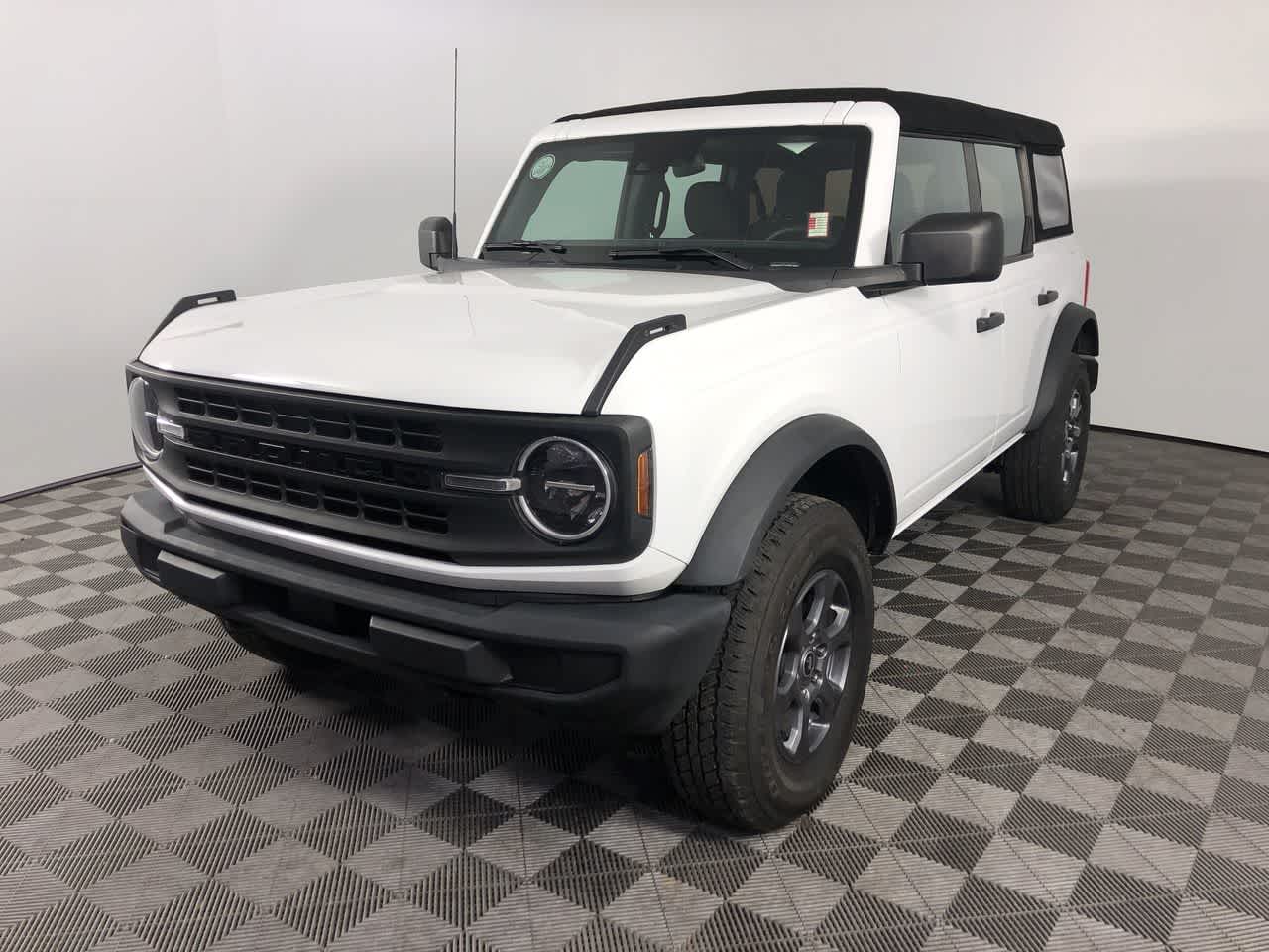 2021 Ford Bronco Base