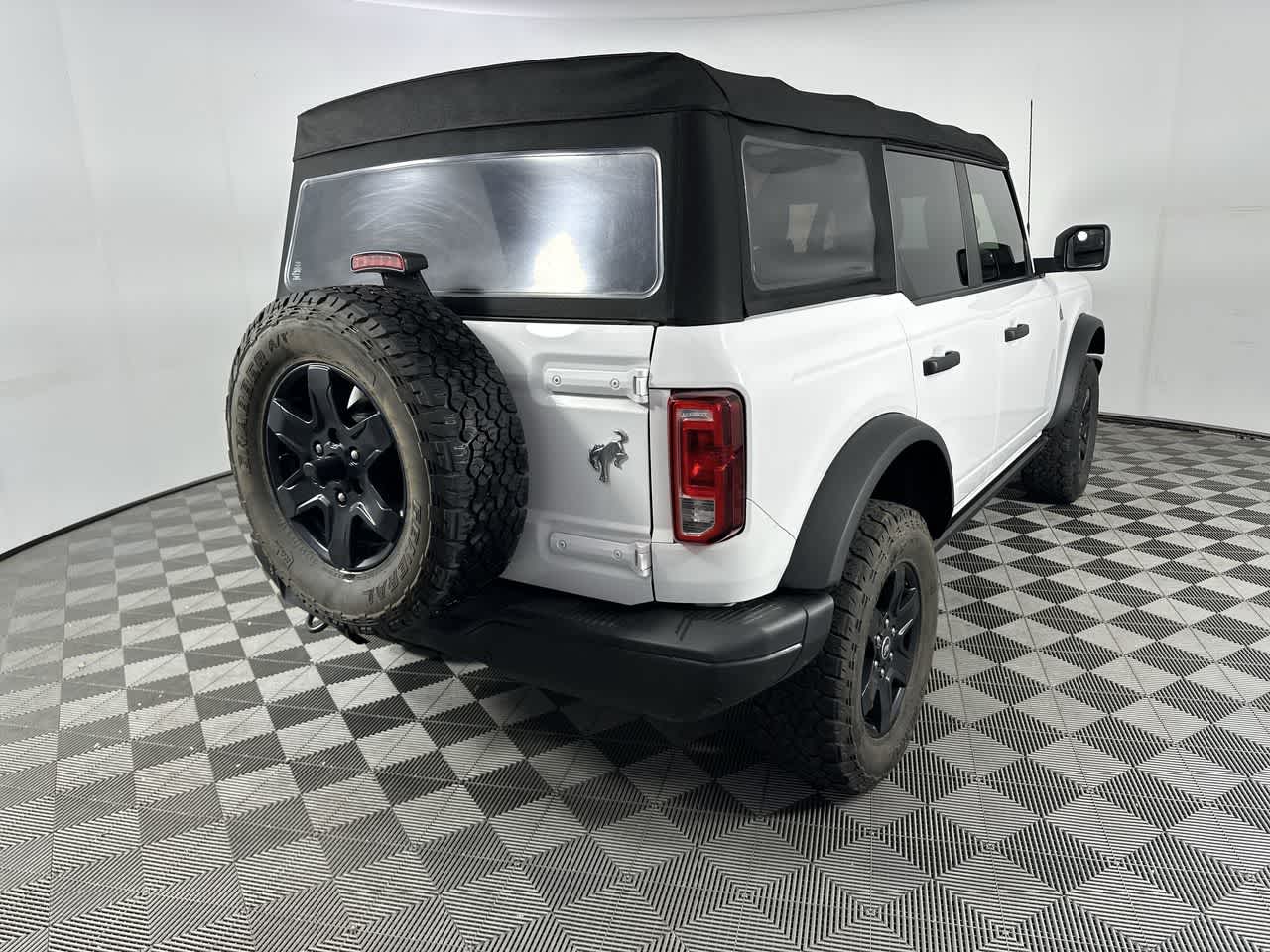 2022 Ford Bronco Black Diamond