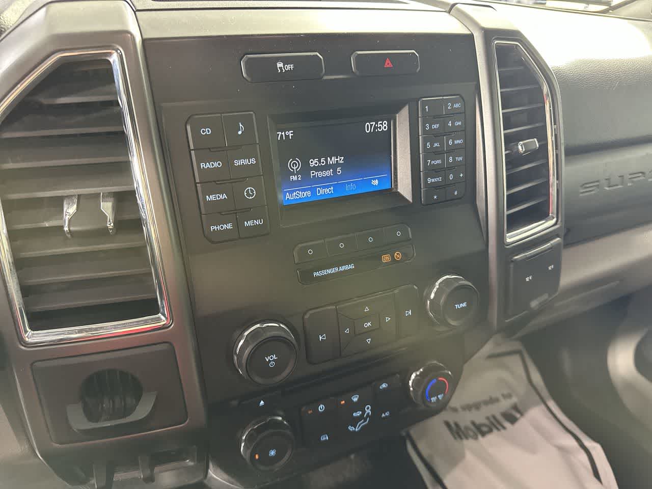 2017 Ford Super Duty F-250 Pickup XLT
