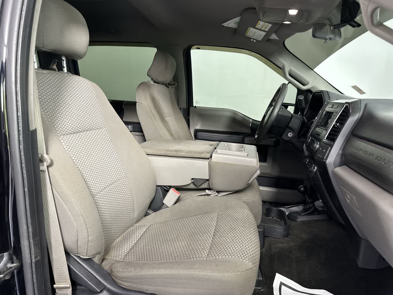 2017 Ford Super Duty F-250 Pickup XLT