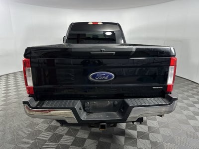 2017 Ford Super Duty F-250 Pickup XLT