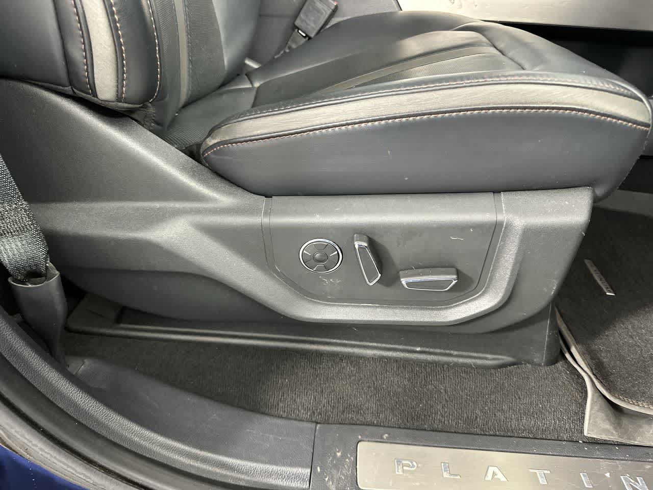2022 Ford Super Duty F-250 SRW Platinum