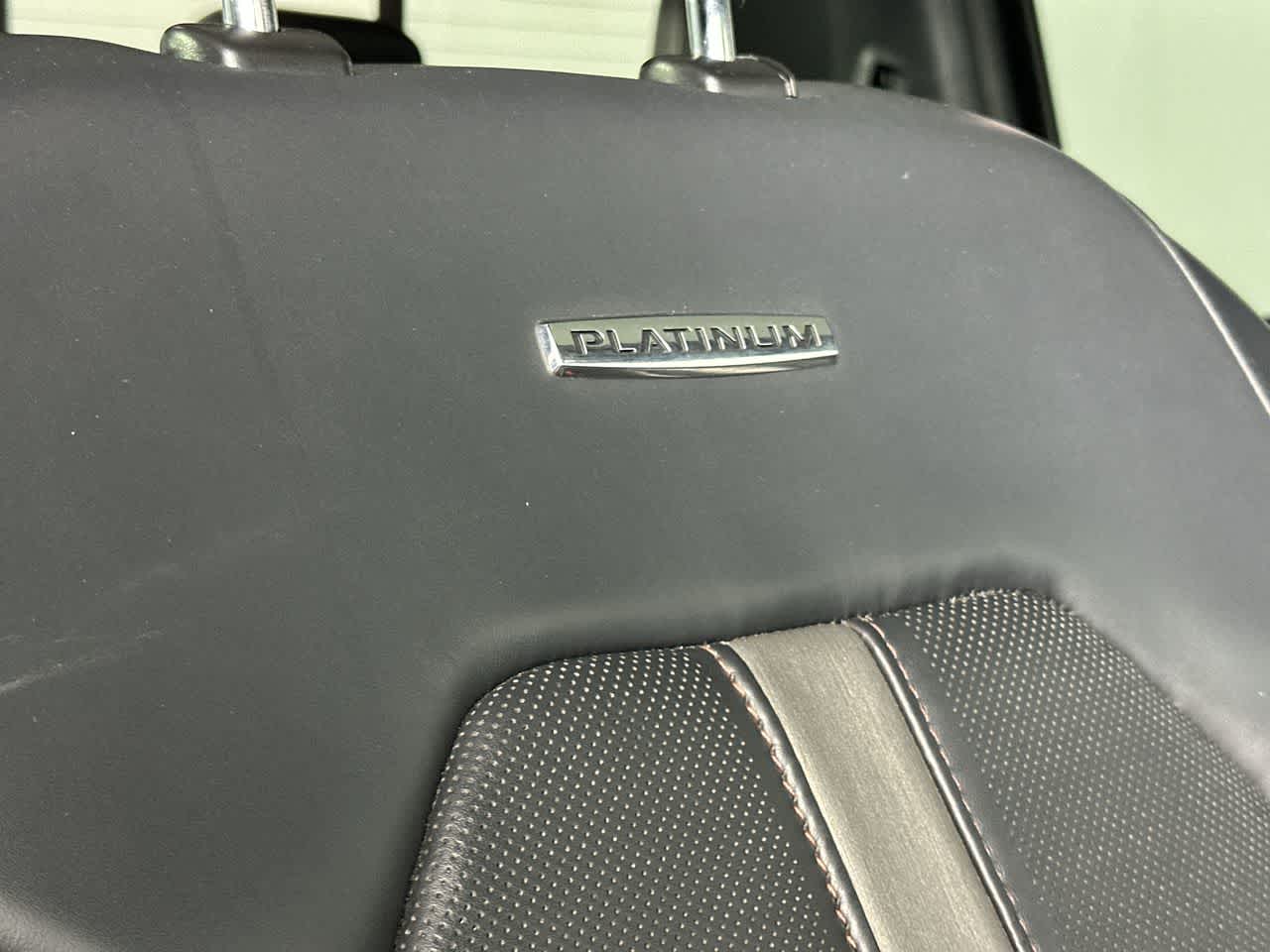 2022 Ford Super Duty F-250 SRW Platinum