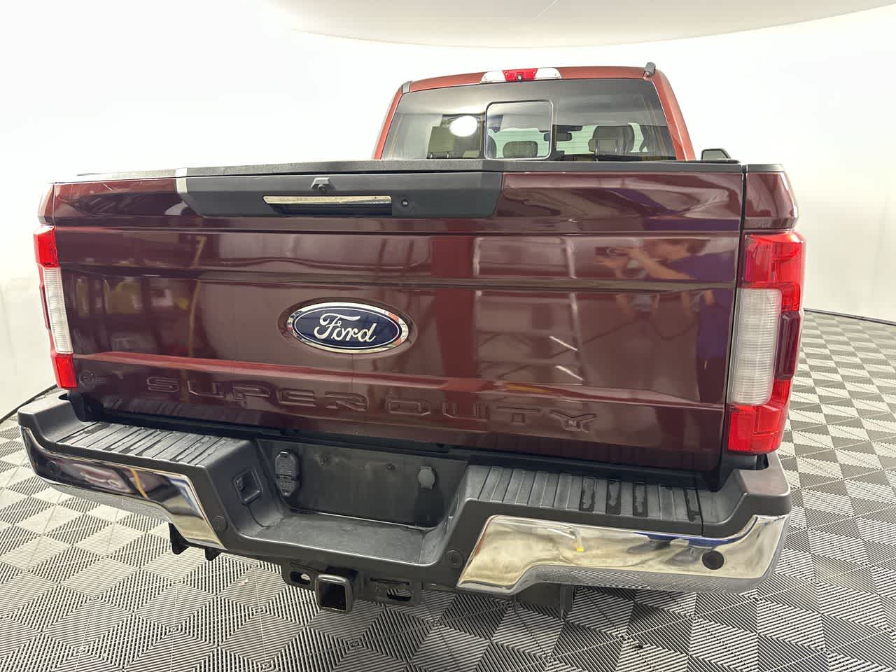2017 Ford Super Duty F-350 SRW Lariat