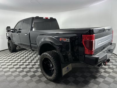 2022 Ford Super Duty F-350 DRW Platinum
