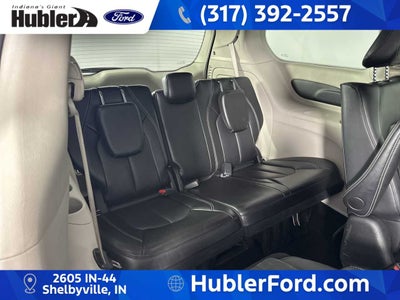2024 Chrysler Pacifica Hybrid Select