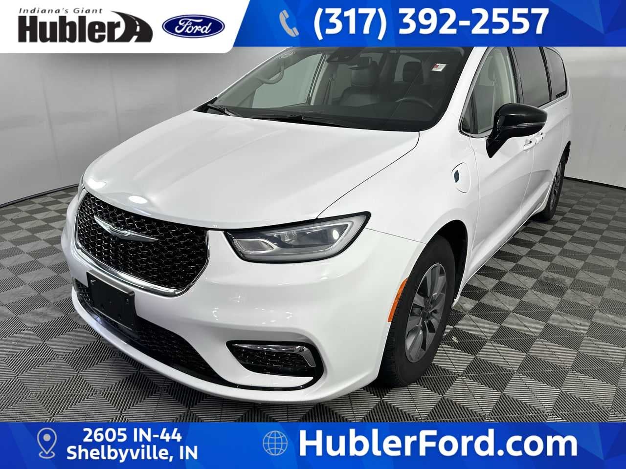 2024 Chrysler Pacifica Hybrid Select