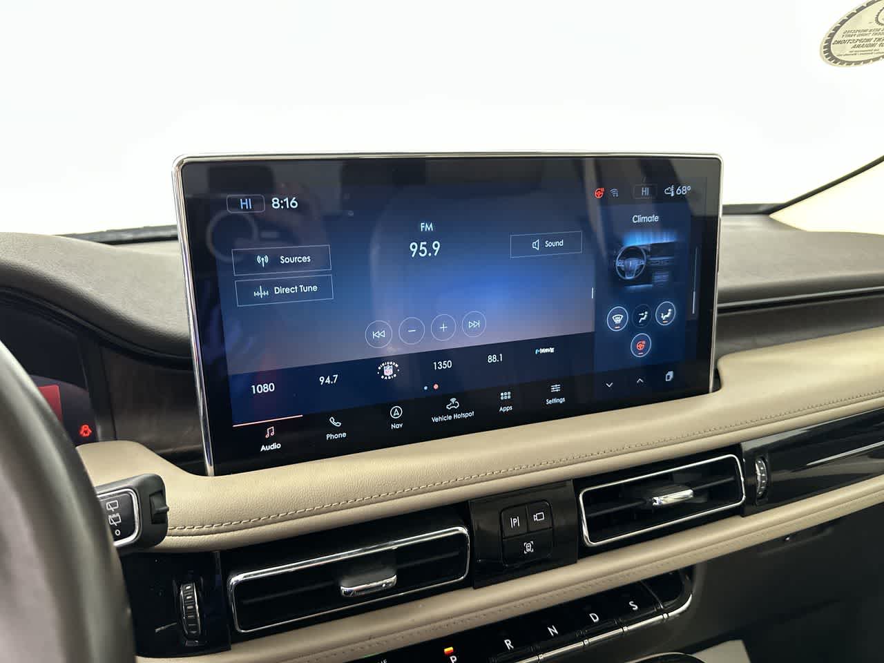 2021 Lincoln Nautilus Reserve