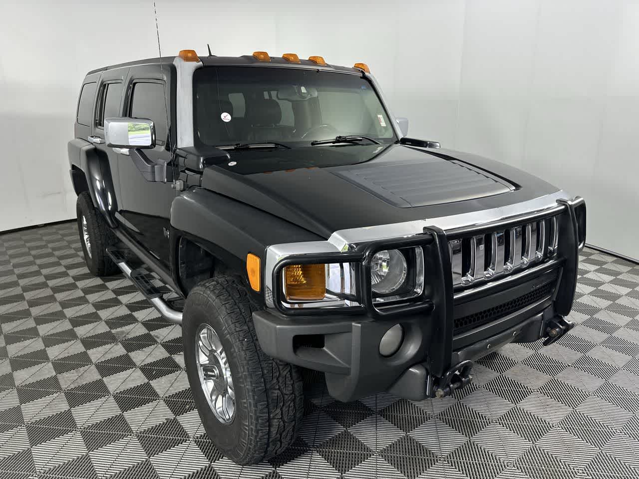 2006 Hummer H3 SUV's photo