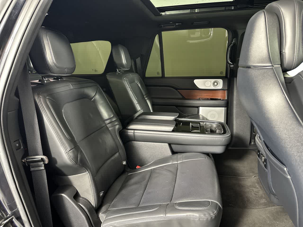 2022 Lincoln Navigator L Reserve