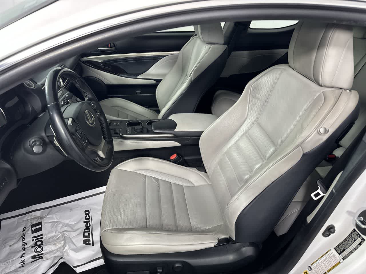 2016 Lexus RC 200t 2dr Cpe