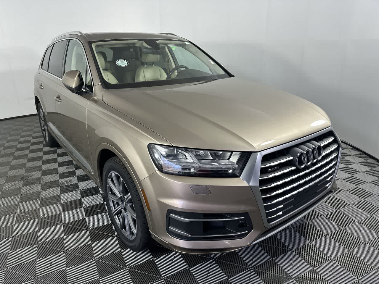 2018 Audi Q7 Premium Plus