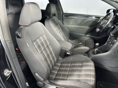 2013 Volkswagen GTI 2dr HB Man PZEV *Ltd Avail*